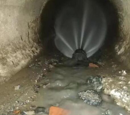 四子王市政管道清淤